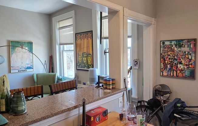 Studio, 1 bath, 300 sqft, $1,090, Unit 3412 Spring Partners LP-1C
