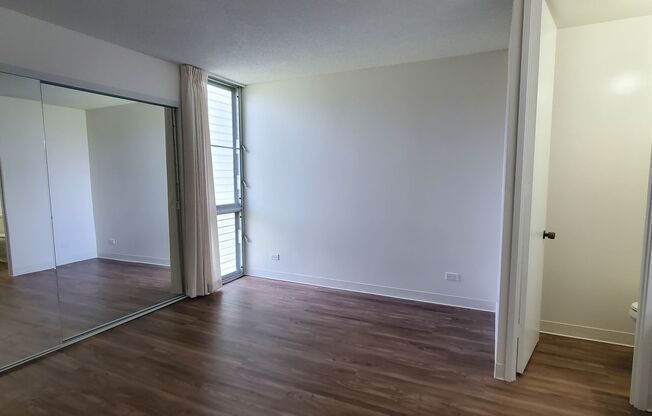 2 beds, 1.5 baths, $2,500