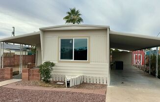 Charming 3-Bedroom Home in Mesa