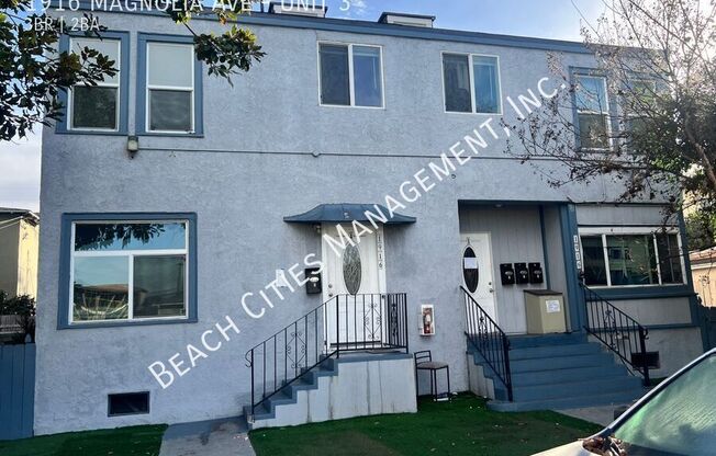 1916 MAGNOLIA AVE
