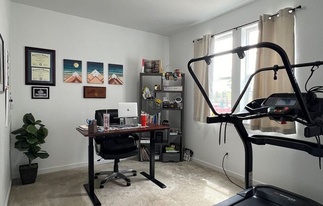 Modern 3 Bed/3 Bath Townhome in Broomfield - Available August 4th