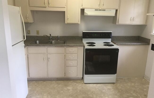 Awesome Blair BLVD Duplex!