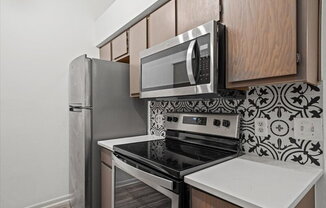 1705 Crossing PL