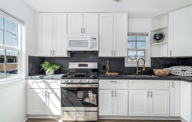 4261 33 ST