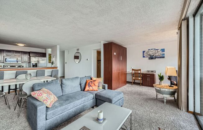 1 bed, 1 bath, $2,995, Unit # 36N