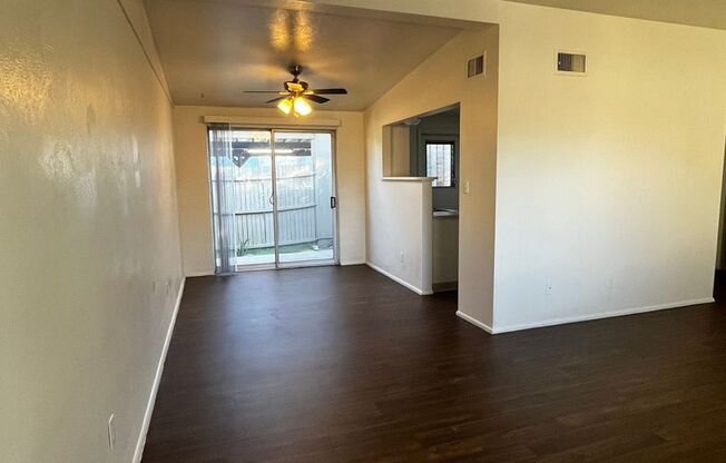 2 beds, 2 baths, 1,050 sqft, $1,450, Unit 1239 E Drachman Street