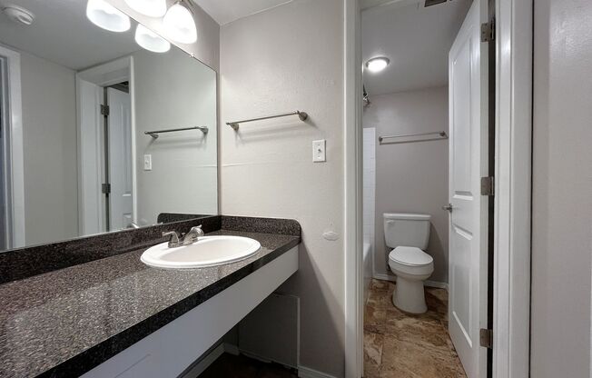 1 bed, 1 bath, 584 sqft, $835, Unit Unit 103