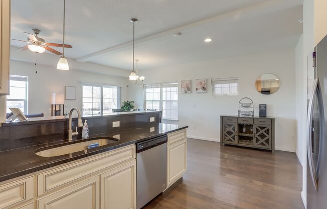 3 bed 2.5 bath Townhome in Northwest Denver