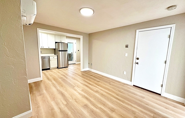 1 bed, 1 bath, 513 sqft, $2,300, Unit 3