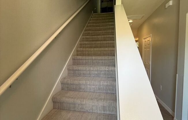 3 beds, 3 baths, $2,400