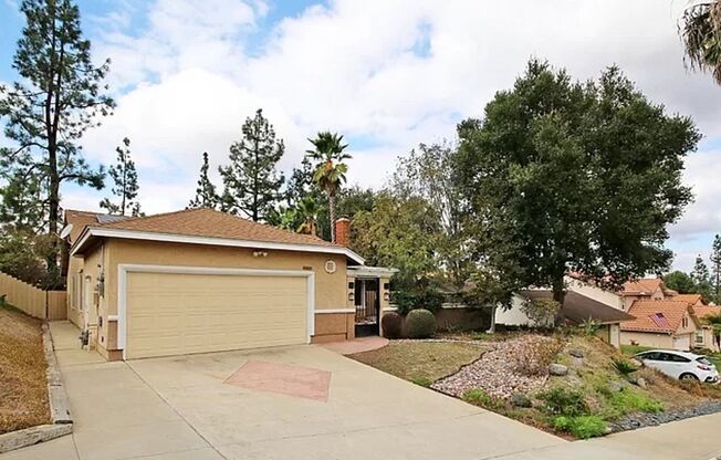 Cute 4 Bedroom House Located in the Heart of Rancho Bernardo!