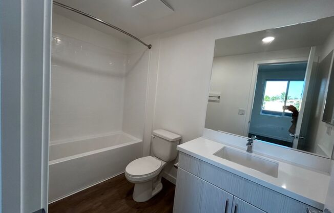 2 beds, 2 baths, 902 sqft, $3,070, Unit 2110-302