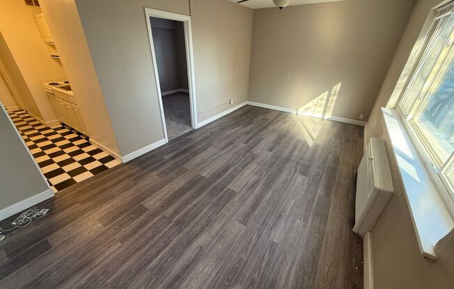 1 bed, 1 bath, 525 sqft, $950, Unit #417