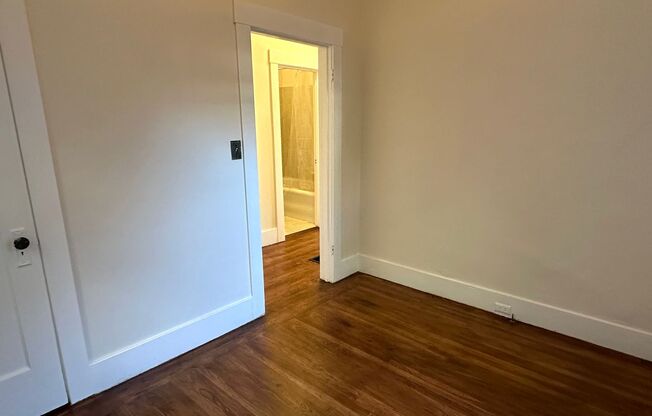 1 bed, 1 bath, $2,195