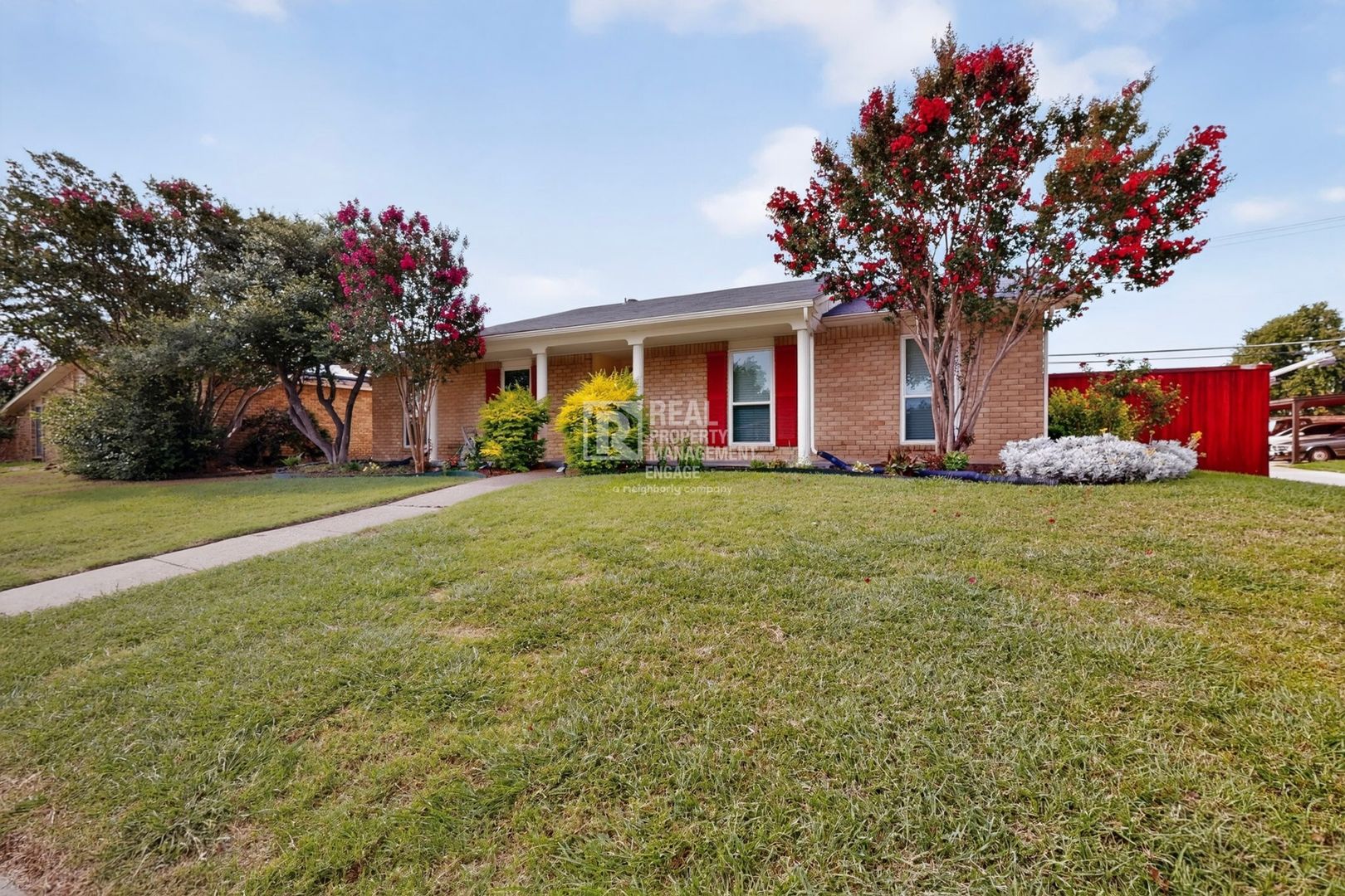 Single Story 3-Bedroom Home in Plano Available for Rent