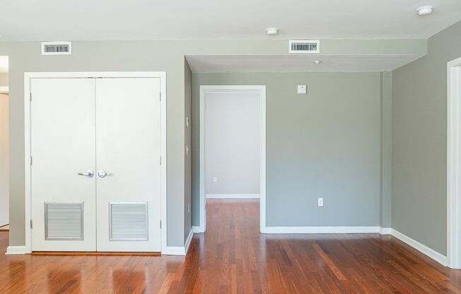 2 beds, 2 baths, 723 sqft, $2,150, Unit Apt #104