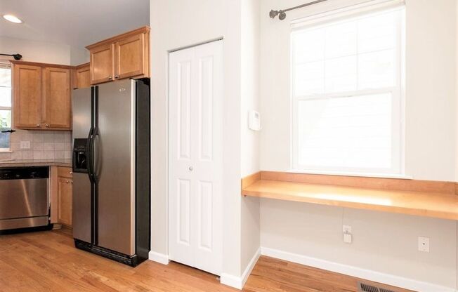 Absolutely Charming 3-Bed 2.5-Bath Home with One Car Garage!