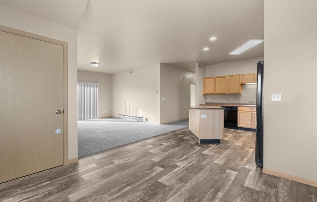 2 beds, 2 baths, 1,226 sqft, $1,425, Unit 3401-E