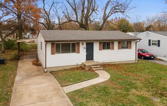 4 bedroom 2 bath Recently Redone Home in Spanish Lake