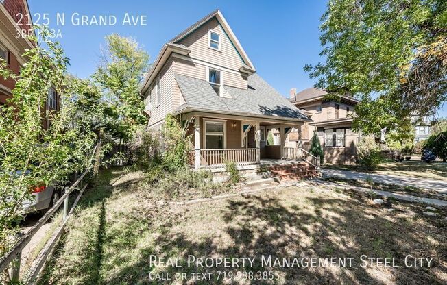 2125 N GRAND AVE