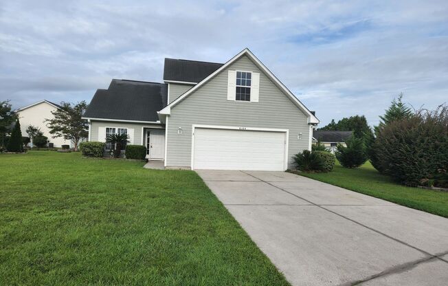 RENTAL RATE REDUCED!! Beautiful 4 Bedroom/2.5 Bath with Bonus Room in Carolina Forest! Pets Considered!