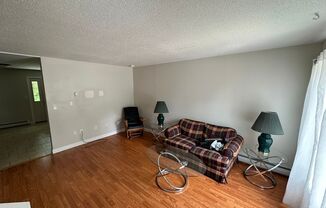 2 beds, 1 bath, $1,695