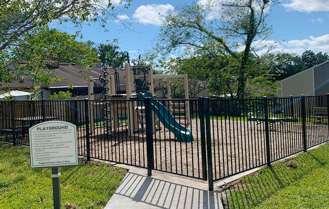 Park at The Fountains at Deerwood Apartments, Jacksonville, Florida