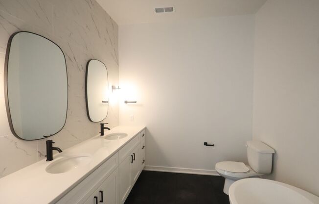 3 beds, 2 baths, 1,625 sqft, $4,000, Unit 914