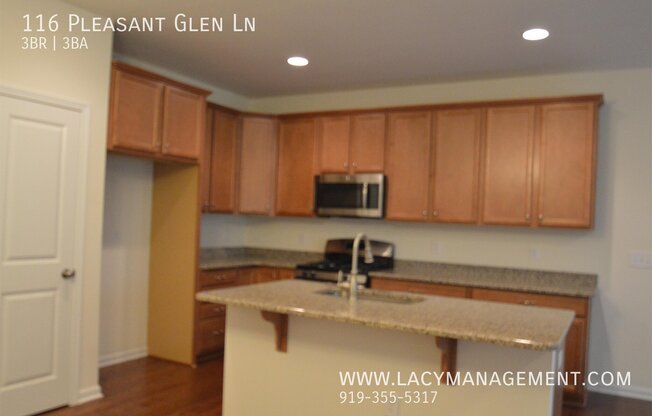 116 PLEASANT GLN LN