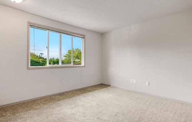 2 beds, 1.5 baths, 1,100 sqft, $1,750, Unit 7