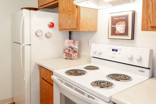 Kitchen Appliances at Aspen Park Apartments, Sacramento, California