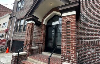 4529 COTTAGE PL