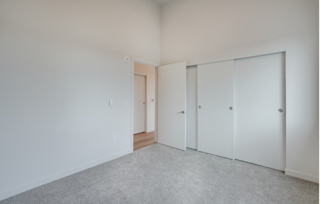 1 bed, 1 bath, 663 sqft, $1,600, Unit 219