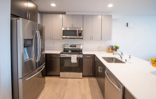 2 beds, 2 baths, 919 sqft, $2,295, Unit 310 MFTE