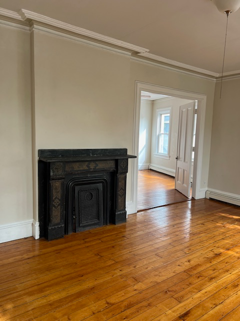 468 WICKENDEN ST