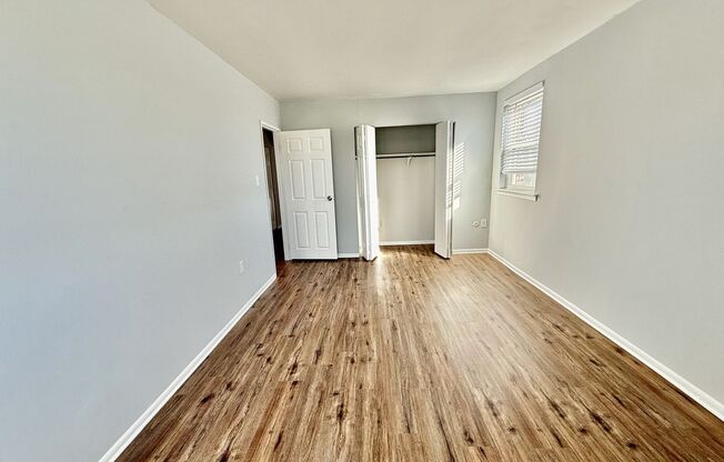 2 beds, 1 bath, $1,400, Unit 2nd Floor