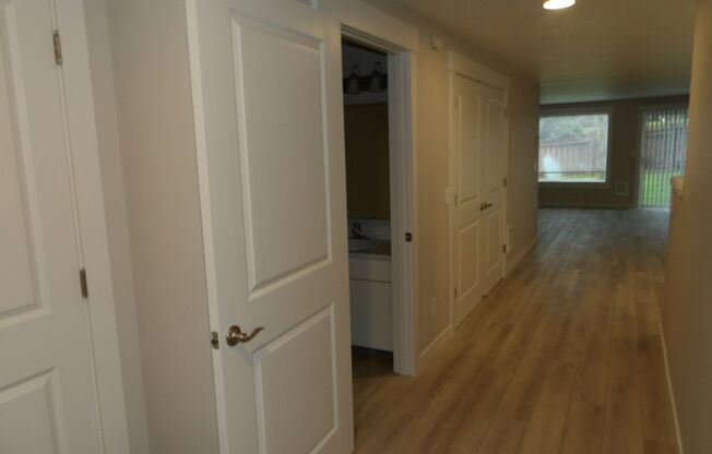 2 beds, 2.5 baths, 1,497 sqft, $2,395, Unit B3