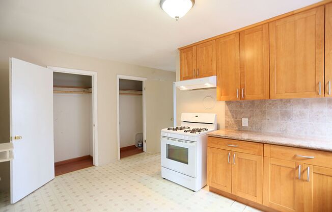 1 bed, 1 bath, $2,995, Unit #3