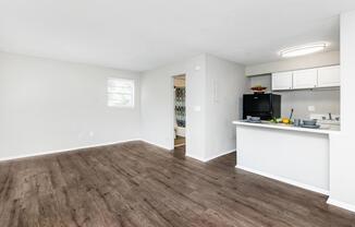 Home - Lakewood Oaks - Jacksonville, FL