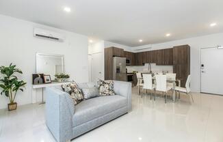 2 beds, 2 baths, 1,175 sqft, $2,350