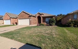 4 beds, 2 baths, $2,100