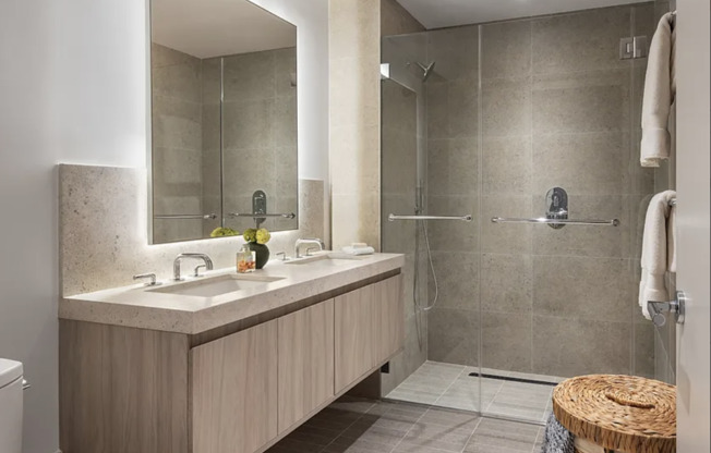 2 beds, 2 baths, $14,500, Unit 4012