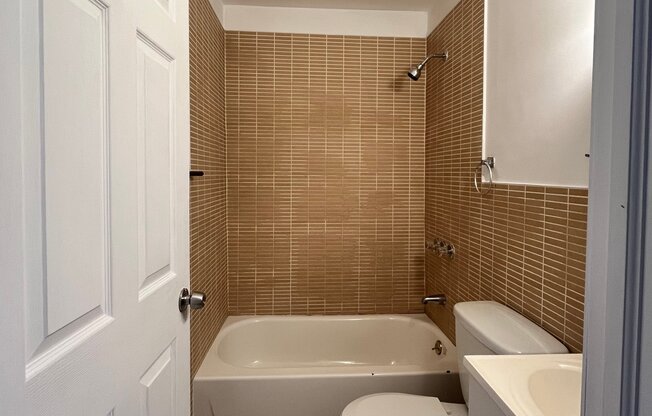 1444 S 7th street #1