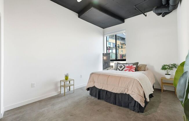 2 beds, 2 baths, 853 sqft, $2,995, Unit 203