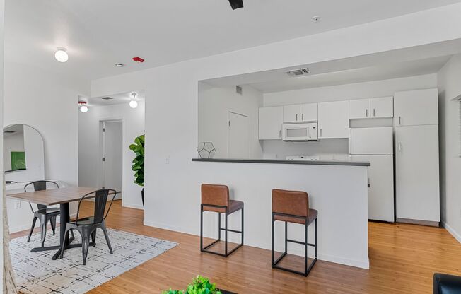2 beds, 2 baths, 480 sqft, $480, Unit 221 - 221 B