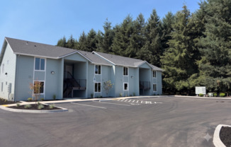 Backus Apartments