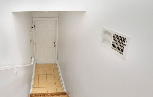1631 16 ST NW