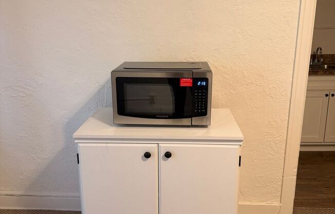 223-1724 N EDGEMONT ST