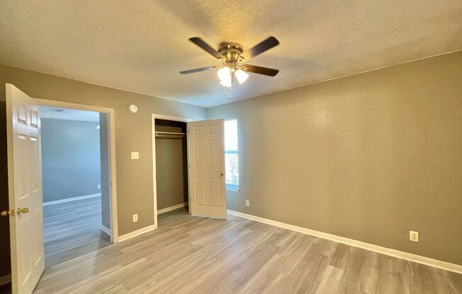 3 beds, 2 baths, 1,116 sqft, $975, Unit 2907 D Cantabrian Drive