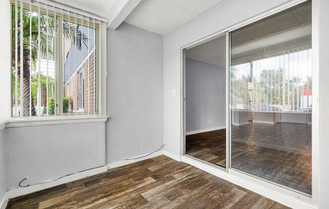 1 bed, 1 bath, 705 sqft, $1,395, Unit 106